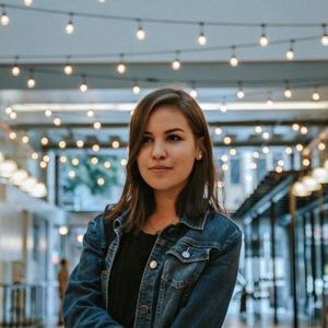 Meet your Posher, Manuela